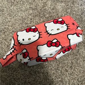 COPY - Baggu Hello Kitty Dopp Kit